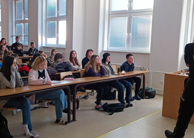 Trestný čin se sazbou až 5 let během přestávky ve škole?