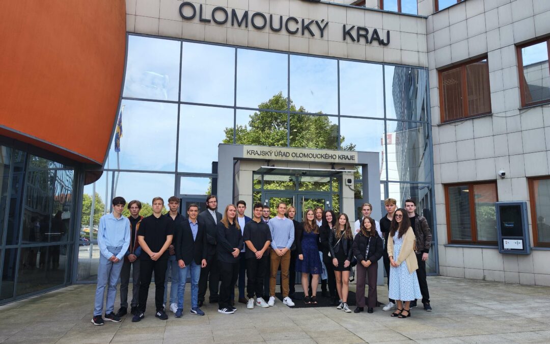 Dva naši studenti zvoleni do Zastupitelstva mládeže Olomouckého kraje