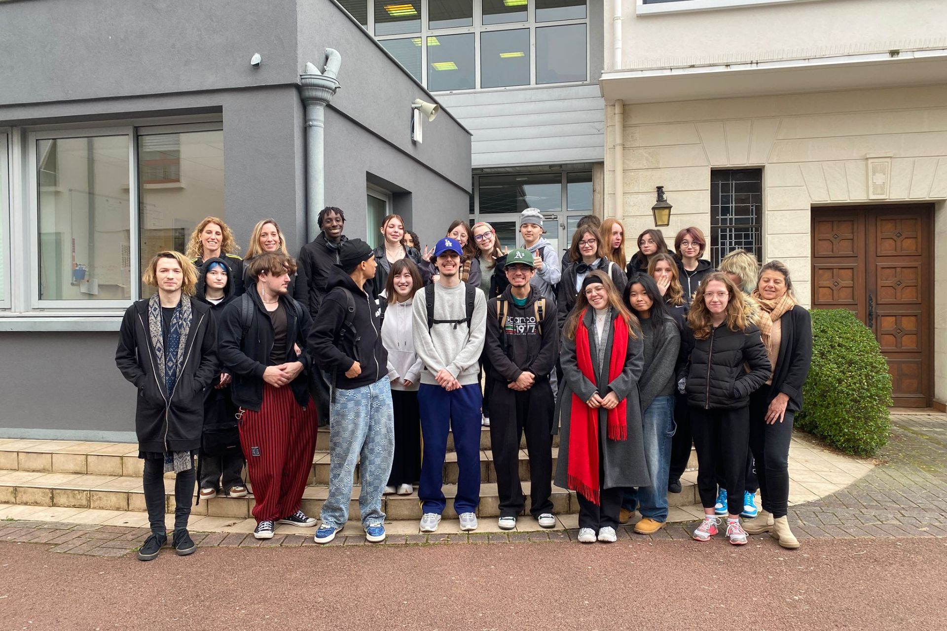 Studenti na stáži v Bordeaux - projekt Erasmus